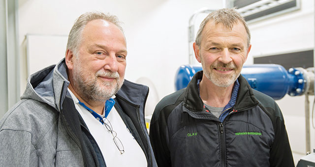 Wolfgang Ohlau von AERZEN und Olav Hald von Herning Bioenergi